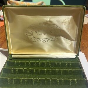 Green Velvet Jewelry Box